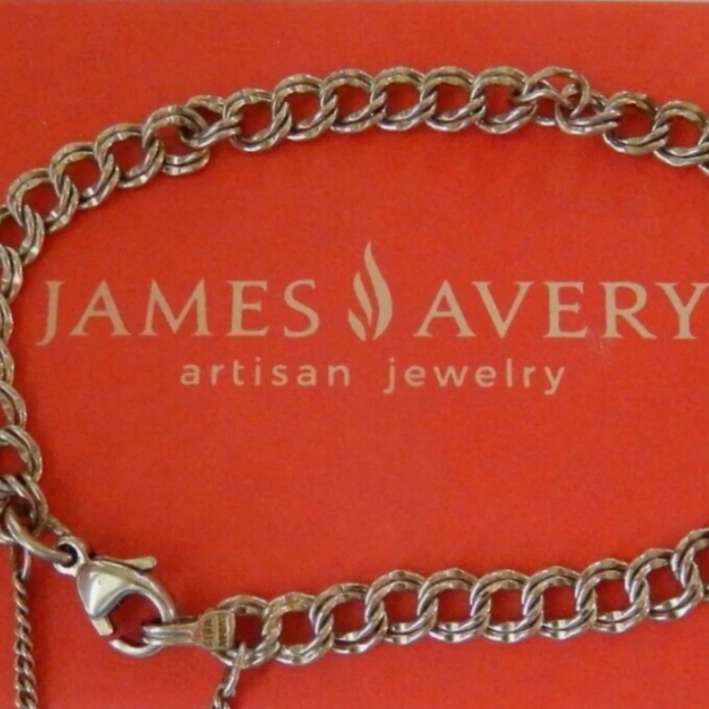 🆕James Avery light double curb Charm Bracelet (charms not included).
